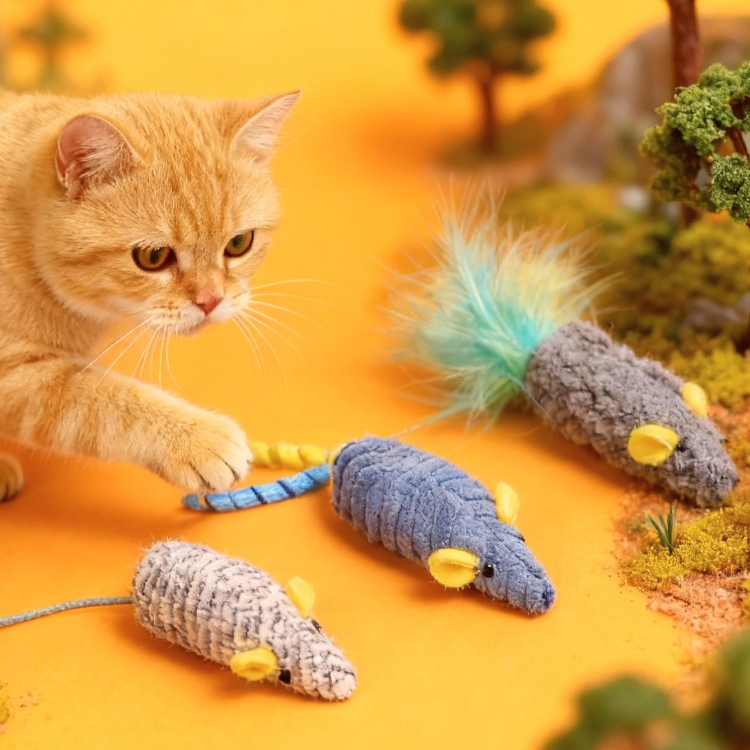 ألعاب القط 3 قطعة ماوس مقلد قط - مراجعة Catnip Interactive Plush Mouse وسعره
