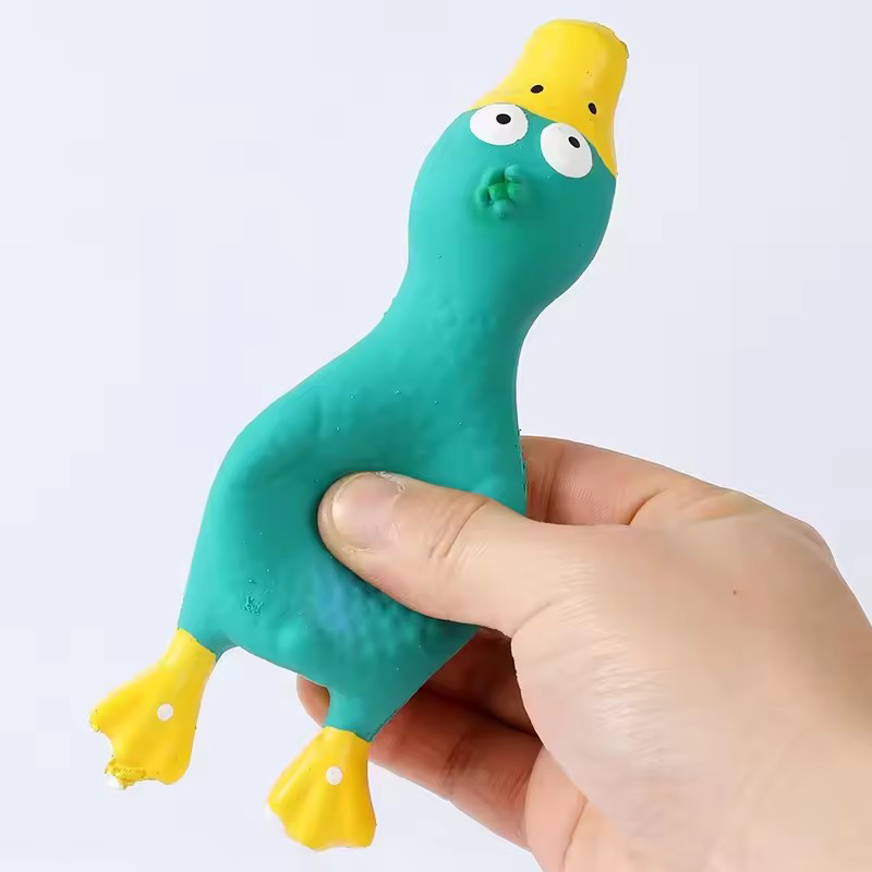 لعبة لطيفة على شكل دجاجة من ال - مراجعة Interactive Squeaky Plush Dog Toy وسعره